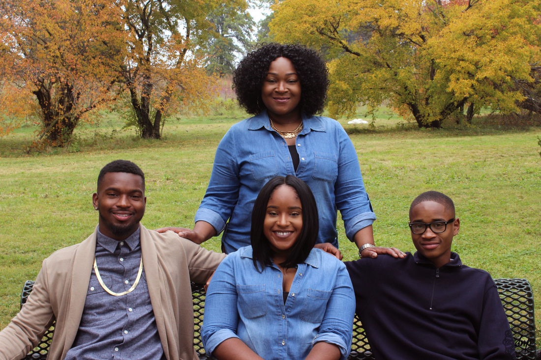 Lott Family Session - Dionna Nicole Photography